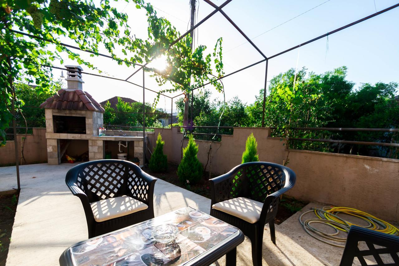 Petkovic Accommodation Tivat Dış mekan fotoğraf