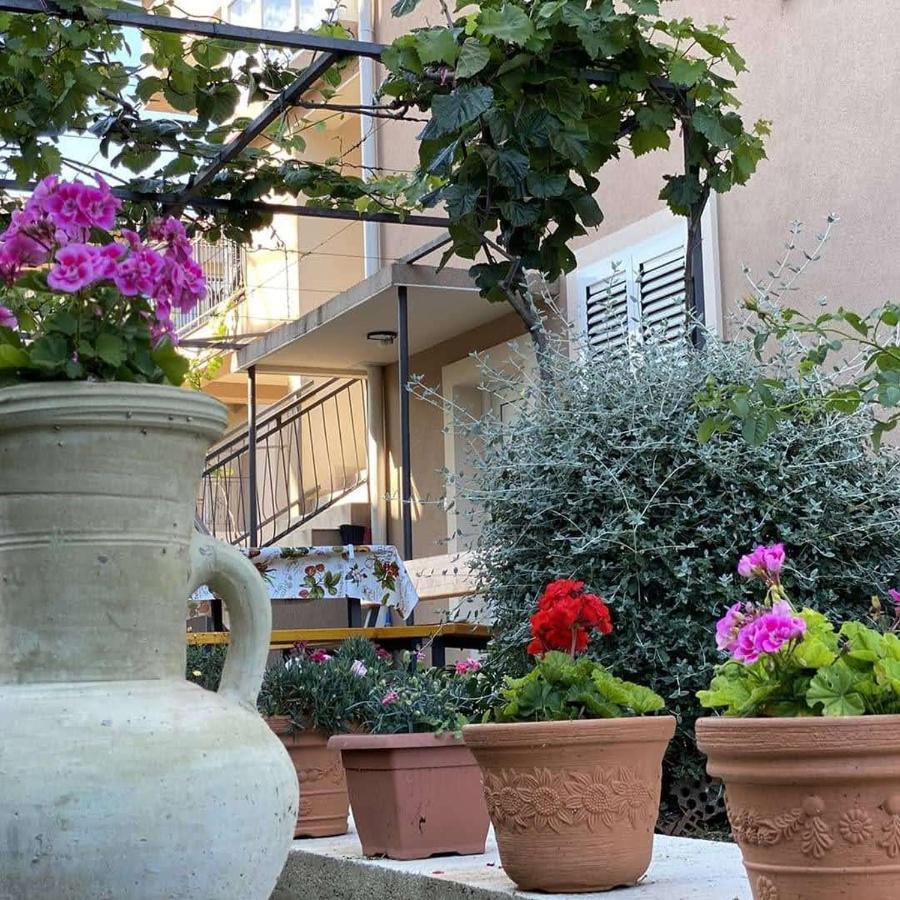 Petkovic Accommodation Tivat Dış mekan fotoğraf